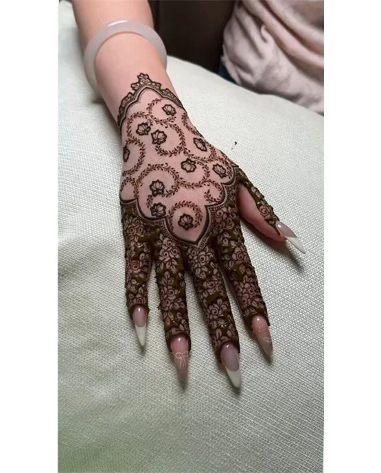 Charming Vine Pattern New Henna Design Latest Designs Mehndi Design Charming Vine Pattern New Henna Design Latest Designs Mehndi Design